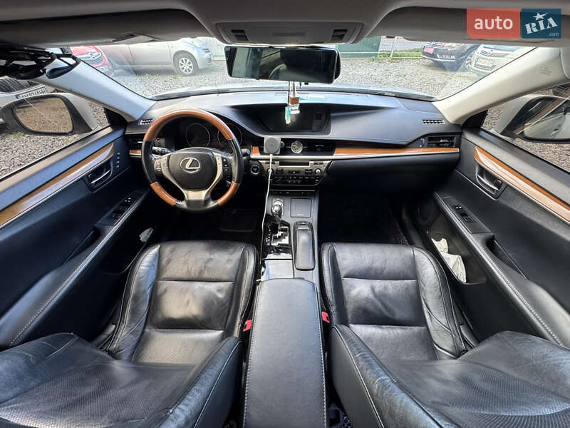 Седан Lexus ES 2014 в Бердичеве фото 15 Седан Lexus ES 2014 в Бердичеве