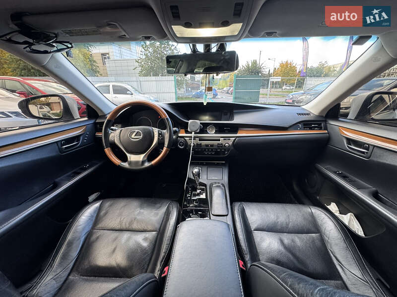 Седан Lexus ES 2014 в Бердичеве фото 16 Седан Lexus ES 2014 в Бердичеве