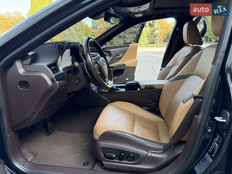 Седан Lexus ES 2021 в Желтых Водах фото 18 Седан Lexus ES 2021 в Желтых Водах