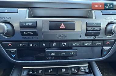 Седан Lexus ES 2017 в Одессе