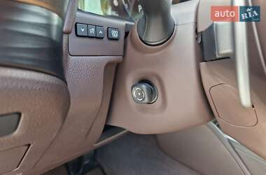 Седан Lexus ES 2019 в Дніпрі