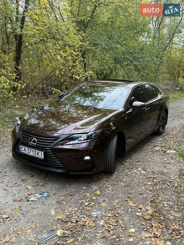 Седан Lexus ES 2017 в Днепре фото 4 Седан Lexus ES 2017 в Днепре