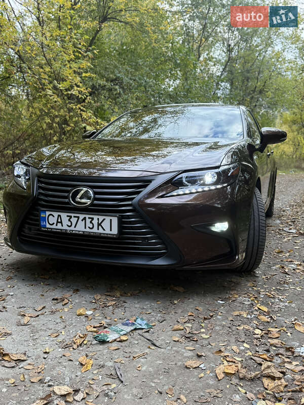 Седан Lexus ES 2017 в Днепре фото 15 Седан Lexus ES 2017 в Днепре