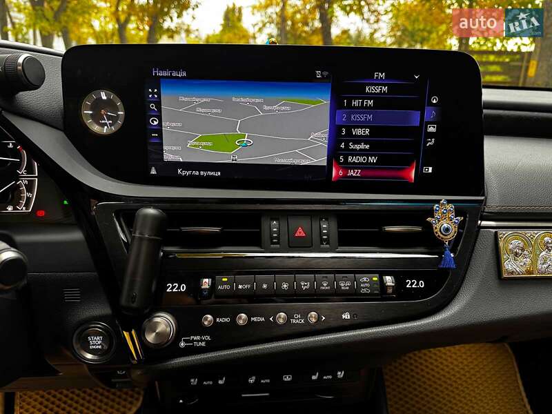 Седан Lexus ES 2021 в Києві