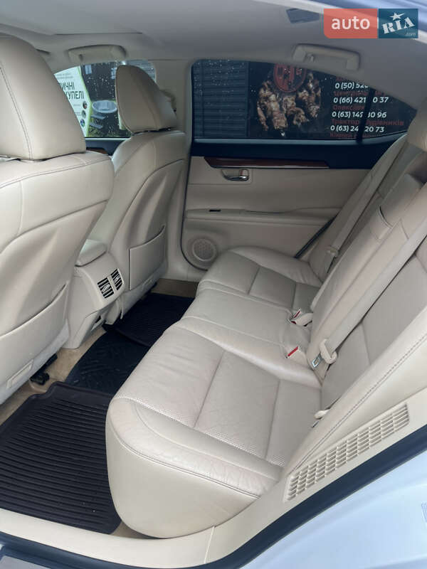 Седан Lexus ES 2012 в Харькове