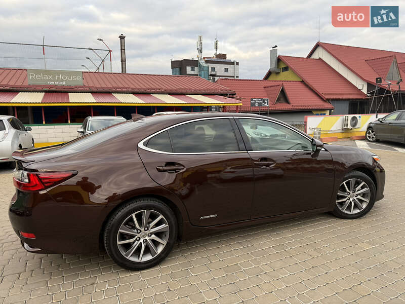 Седан Lexus ES 2015 в Львові фото 19 Седан Lexus ES 2015 в Львові