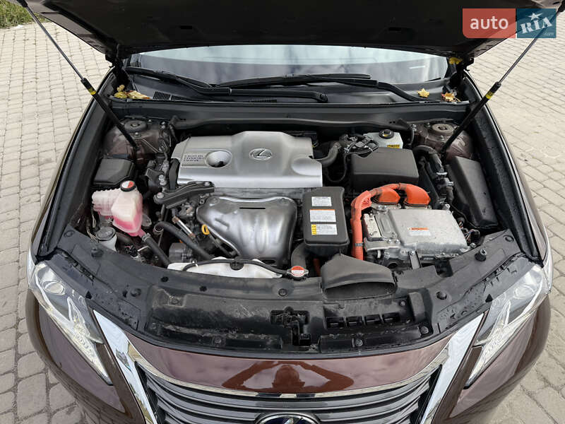 Седан Lexus ES 2015 в Львові фото 27 Седан Lexus ES 2015 в Львові