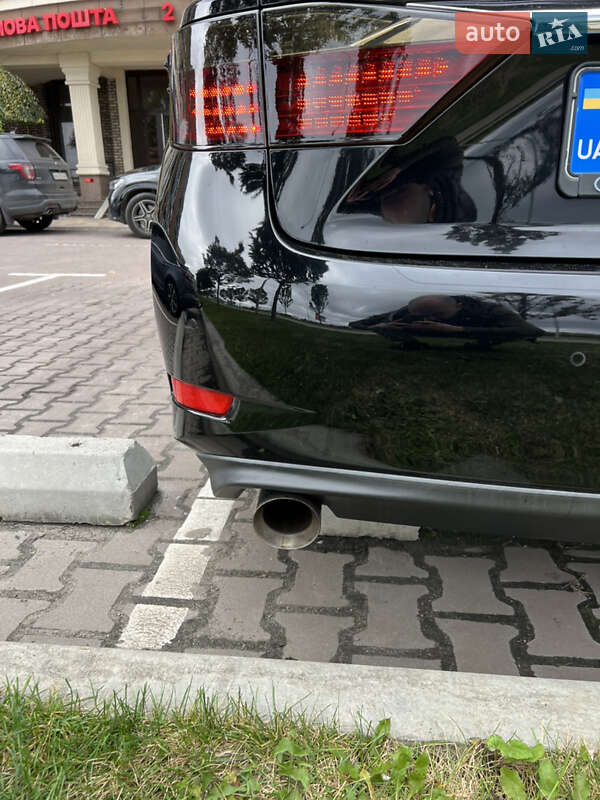 Седан Lexus ES 2014 в Киеве