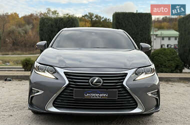 Седан Lexus ES 2016 в 