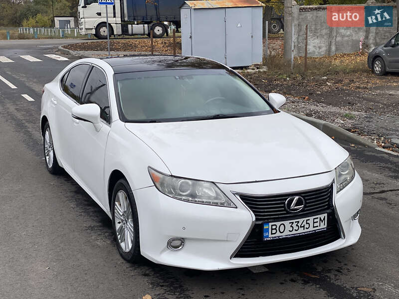 Седан Lexus ES 2013 в Киеве фото 4 Седан Lexus ES 2013 в Киеве