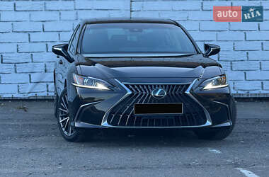 Седан Lexus ES 2023 в Києві
