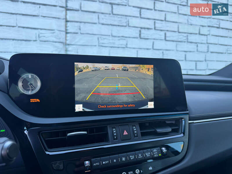 Седан Lexus ES 2023 в Києві фото 12 Седан Lexus ES 2023 в Києві