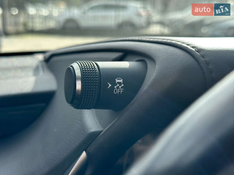 Седан Lexus ES 2020 в Одесі