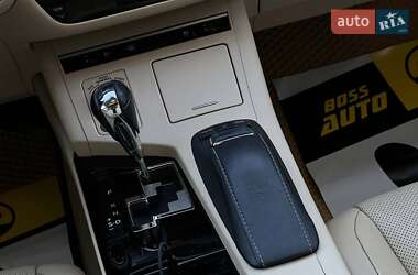 Седан Lexus ES 2014 в 