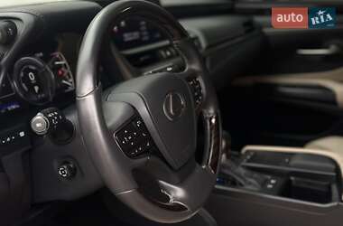 Седан Lexus ES 2020 в 