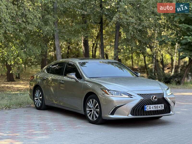 Седан Lexus ES 2018 в Черкассах фото 5 Седан Lexus ES 2018 в Черкассах