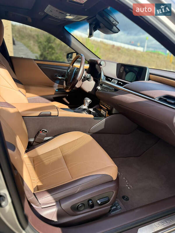 Седан Lexus ES 2021 в Житомире фото 9 Седан Lexus ES 2021 в Житомире