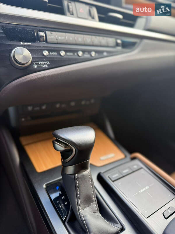 Седан Lexus ES 2021 в Житомире фото 18 Седан Lexus ES 2021 в Житомире