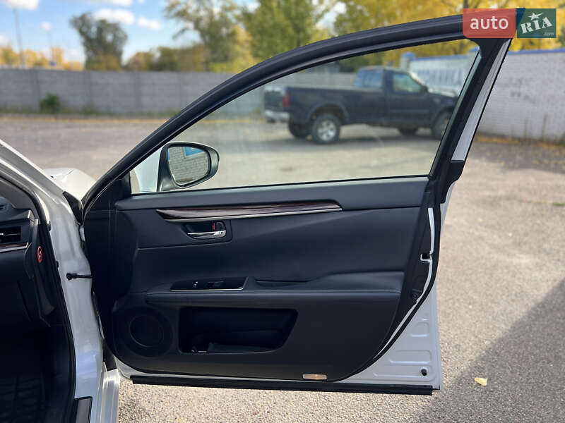 Седан Lexus ES 2016 в Днепре фото 11 Седан Lexus ES 2016 в Днепре