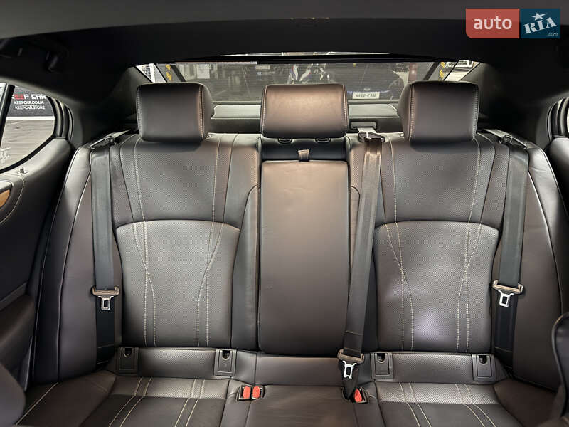Седан Lexus ES 2019 в Одессе фото 35 Седан Lexus ES 2019 в Одессе