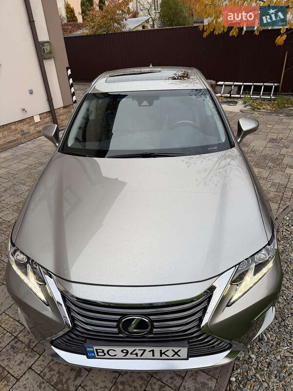 Седан Lexus ES 2017 в Львове фото 18 Седан Lexus ES 2017 в Львове