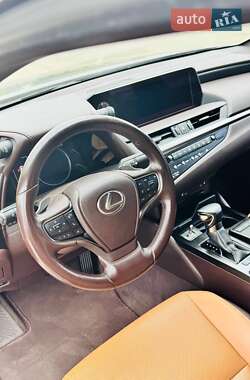 Седан Lexus ES 2020 в Одессе