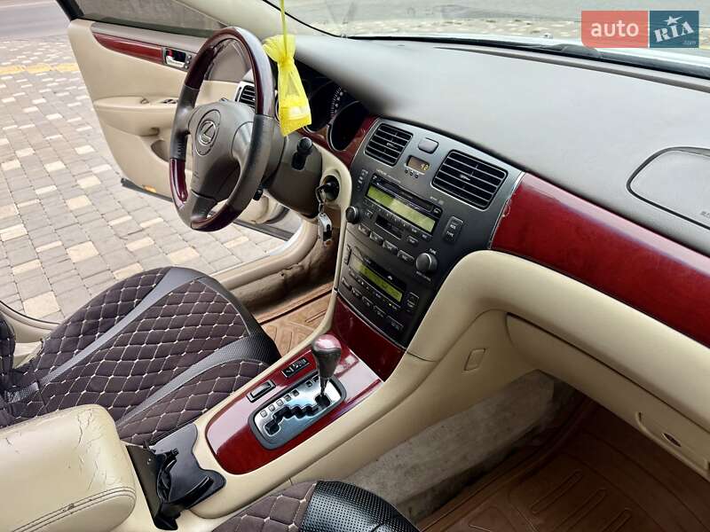 Седан Lexus ES 2002 в Одессе фото 43 Седан Lexus ES 2002 в Одессе