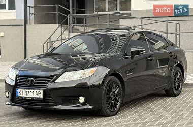 Седан Lexus ES 2014 в Білій Церкві