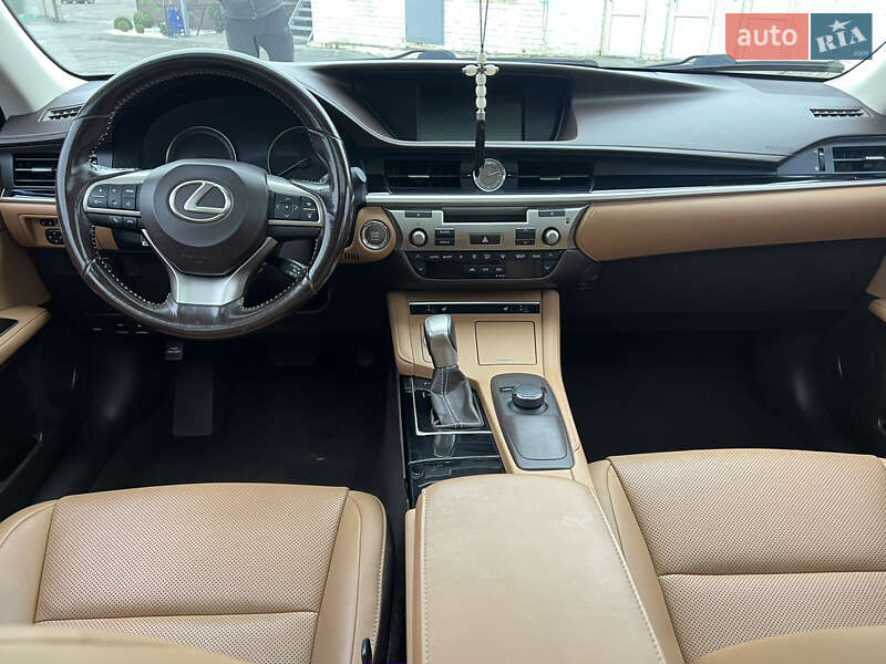 Седан Lexus ES 2017 в Дніпрі фото 23 Седан Lexus ES 2017 в Дніпрі