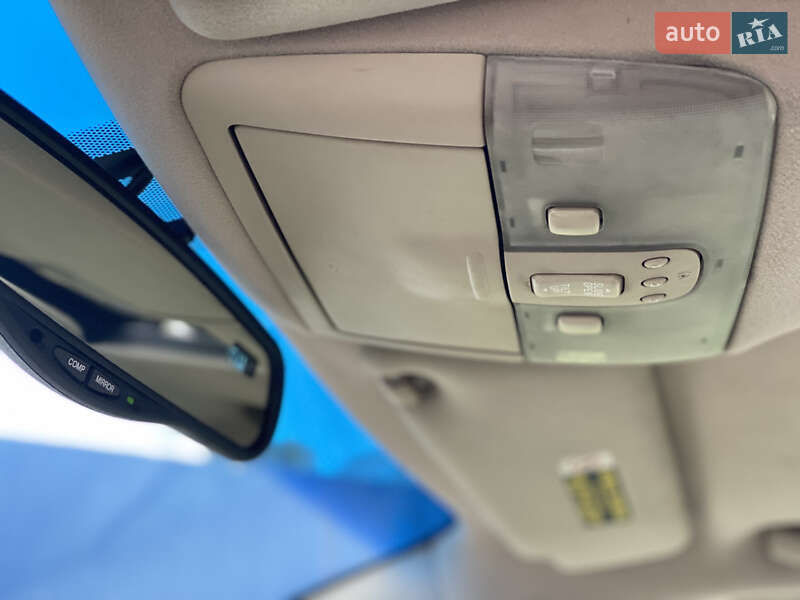 Седан Lexus ES 2003 в Харкові