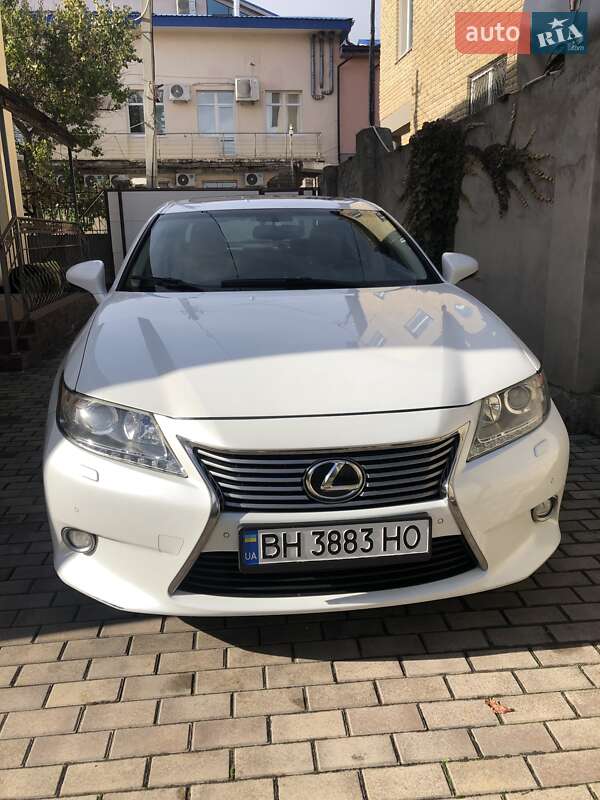 Седан Lexus ES 2013 в Одессе фото Седан Lexus ES 2013 в Одессе