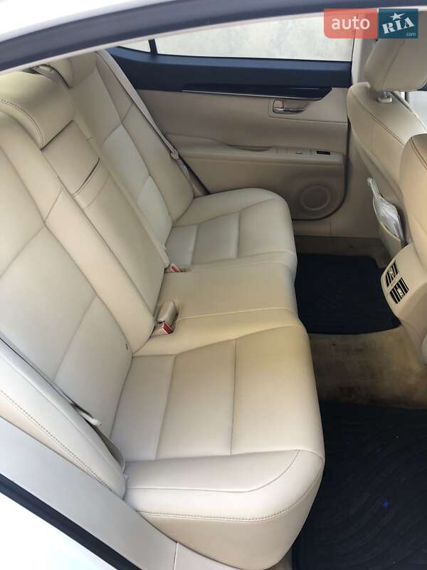 Седан Lexus ES 2013 в Одессе фото 14 Седан Lexus ES 2013 в Одессе