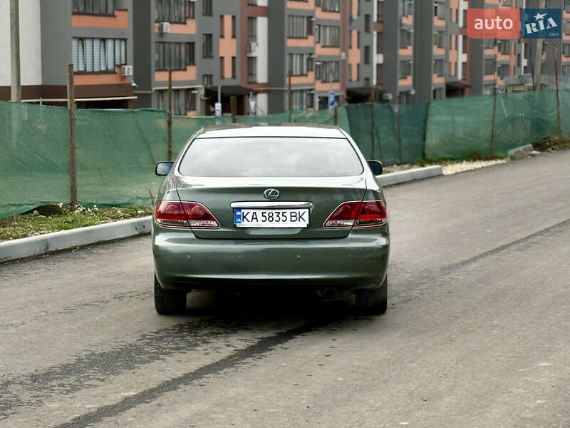 Седан Lexus ES 2004 в Тернополі