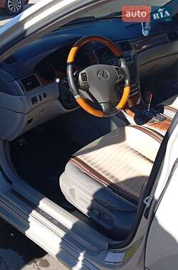 Седан Lexus ES 2005 в Николаеве