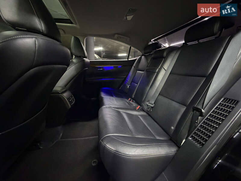 Седан Lexus ES 2015 в Одессе фото 22 Седан Lexus ES 2015 в Одессе