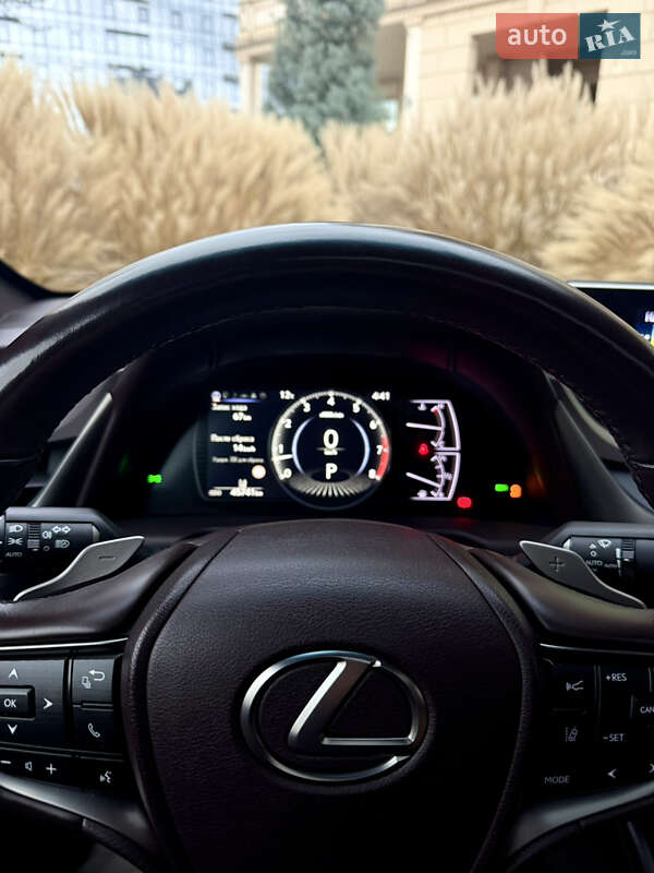 Седан Lexus ES 2020 в Одессе фото 35 Седан Lexus ES 2020 в Одессе