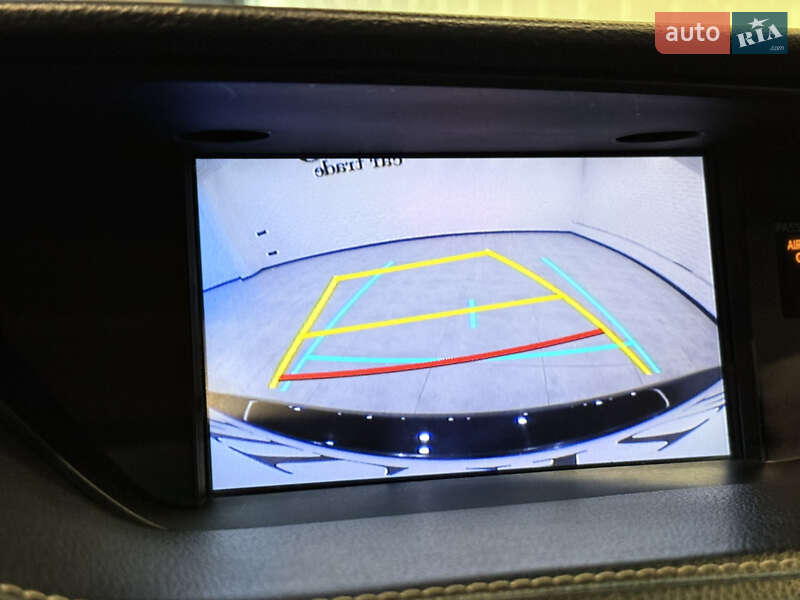 Седан Lexus ES 2016 в Одесі