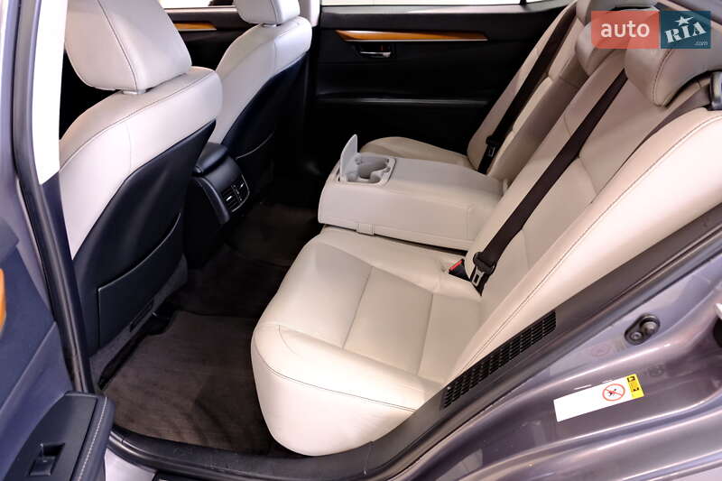 Седан Lexus ES 2014 в Одессе