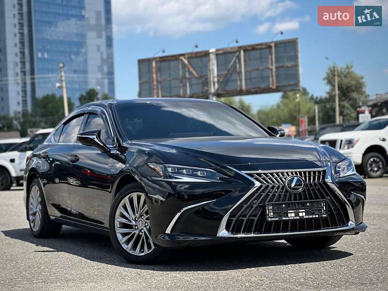 Седан Lexus ES 2024 в Киеве фото 6 Седан Lexus ES 2024 в Киеве