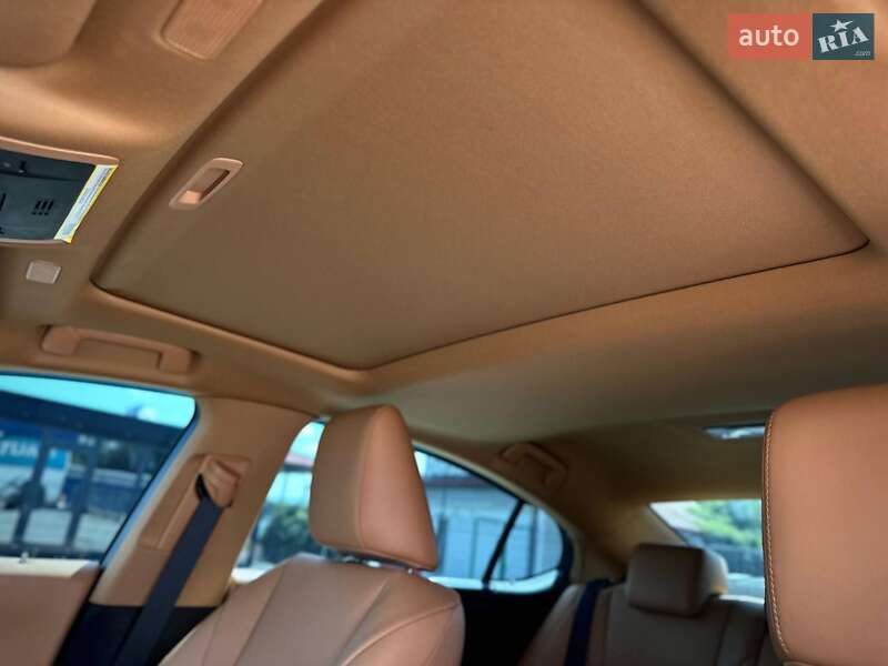 Седан Lexus ES 2024 в Киеве фото 35 Седан Lexus ES 2024 в Киеве