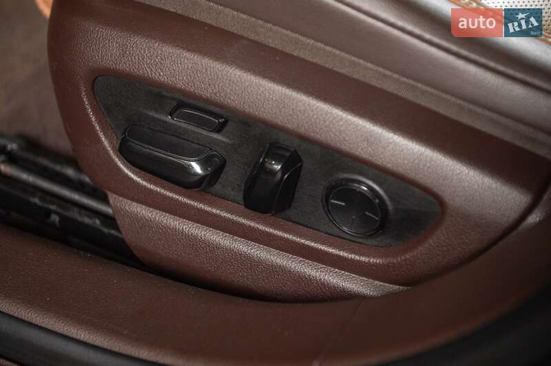 Седан Lexus ES 2019 в Одессе