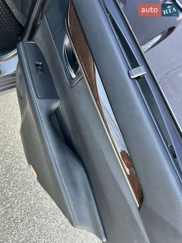 Седан Lexus ES 2013 в Києві фото 10 Седан Lexus ES 2013 в Києві