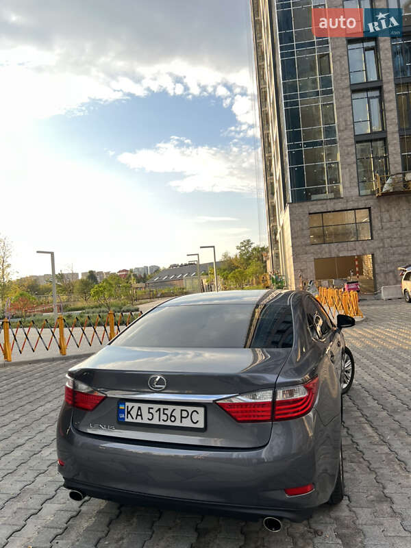 Седан Lexus ES 2013 в Києві фото 4 Седан Lexus ES 2013 в Києві