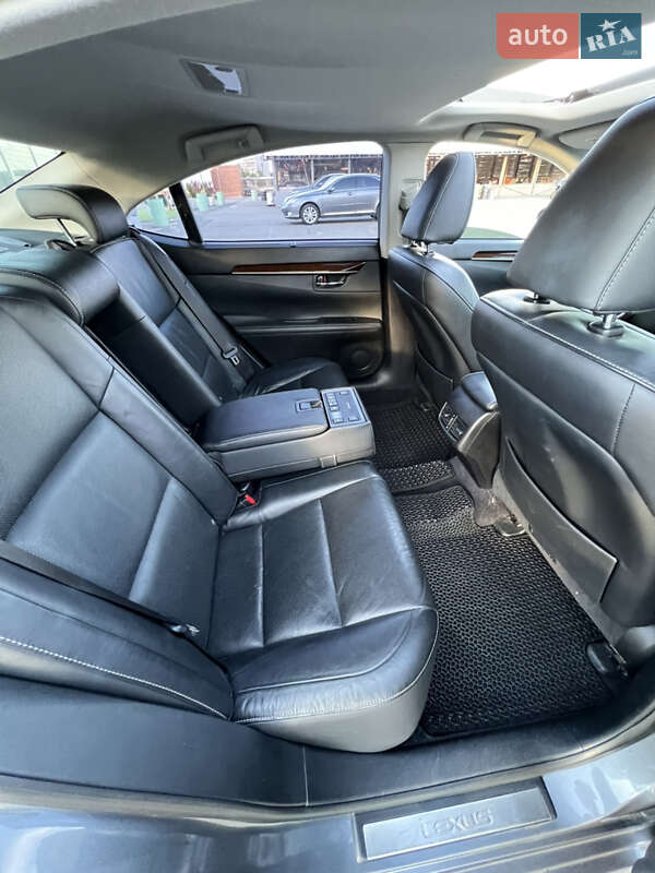 Седан Lexus ES 2013 в Києві фото 9 Седан Lexus ES 2013 в Києві