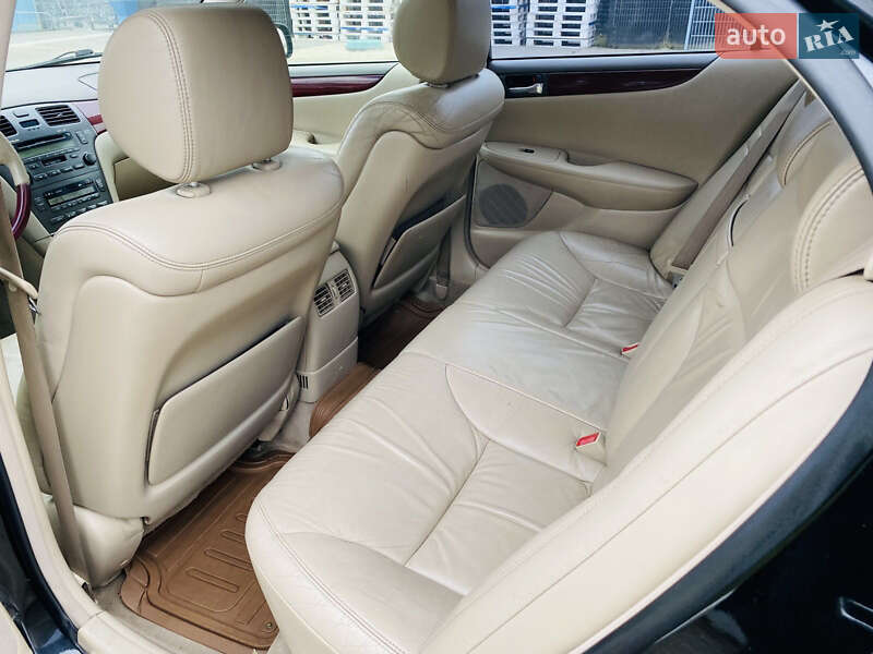 Седан Lexus ES 2003 в Харькове