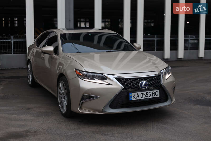 Lexus ES 2012