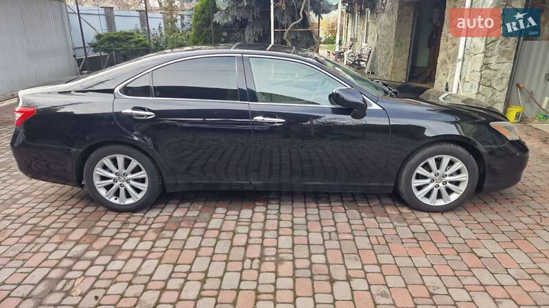 Седан Lexus ES 2008 в Киеве