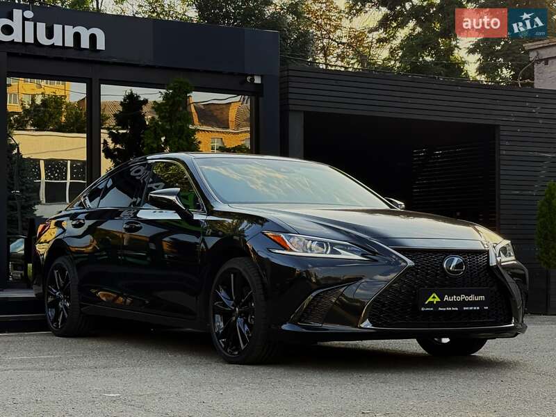 Седан Lexus ES 2023 в Києві