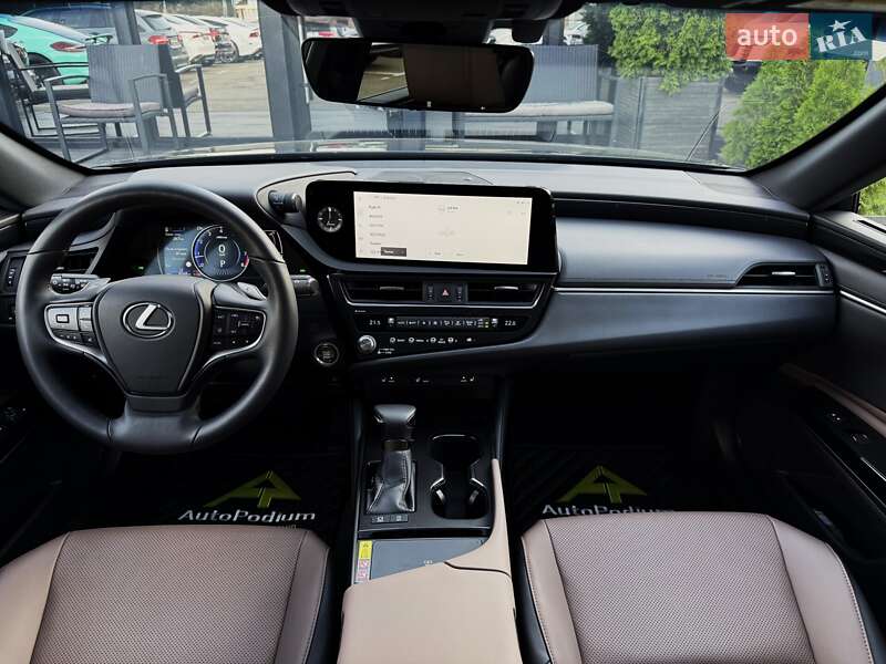 Седан Lexus ES 2023 в Києві
