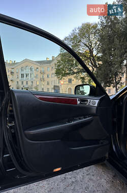 Седан Lexus ES 2004 в Черноморске